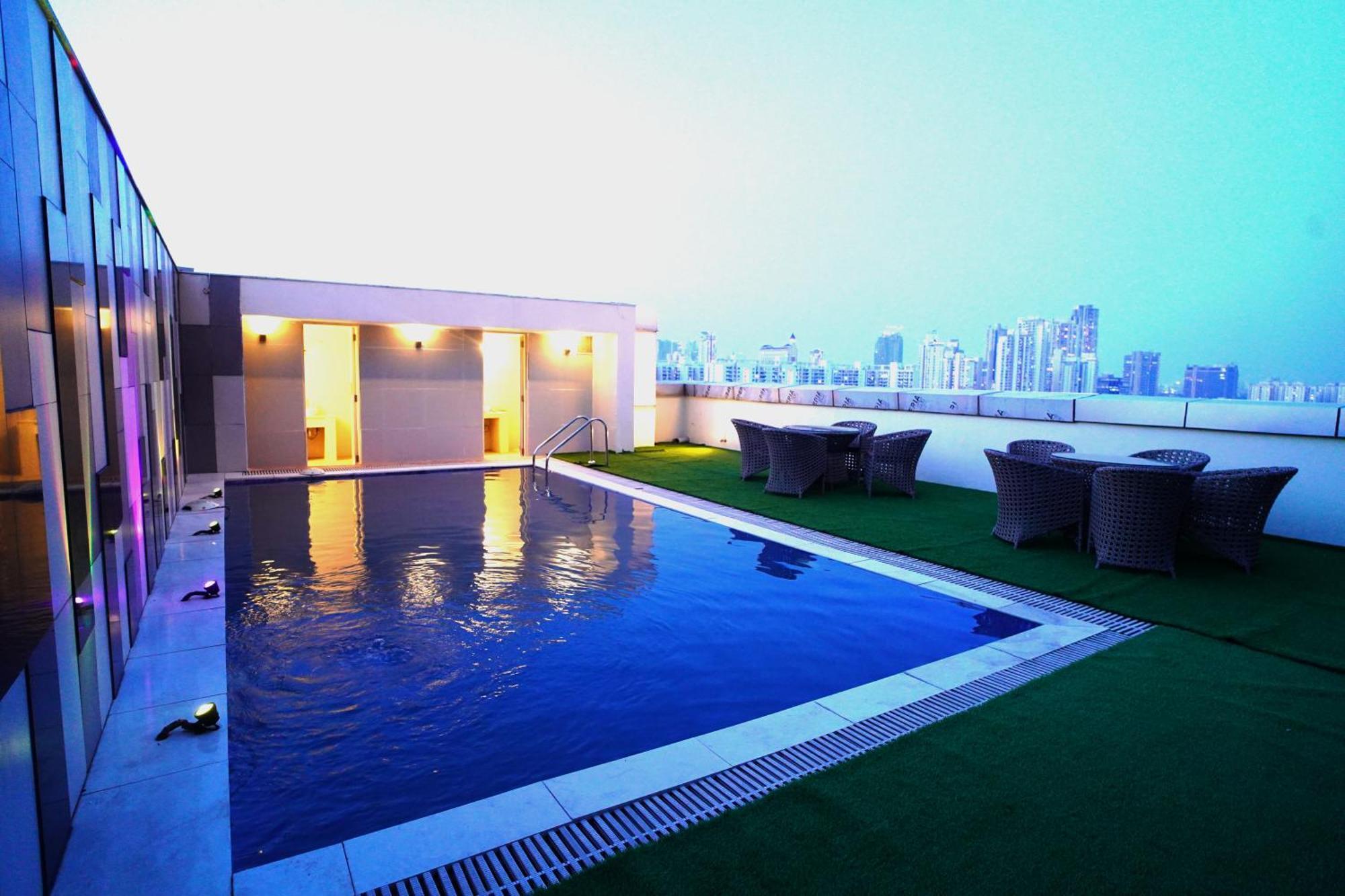 Hotel Sakura Gold Gurgaon Luaran gambar